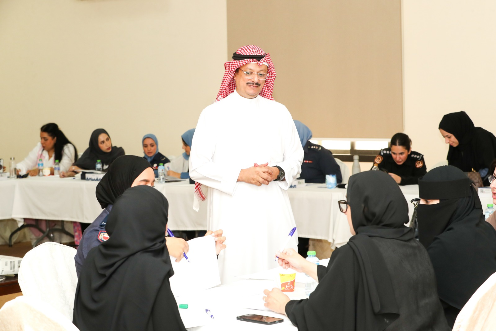 الإدارة العامة للشرطة النسائية تنظم دورة بعنوان 